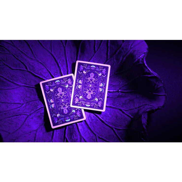 Bioluminescent Playing Cards - Image 5