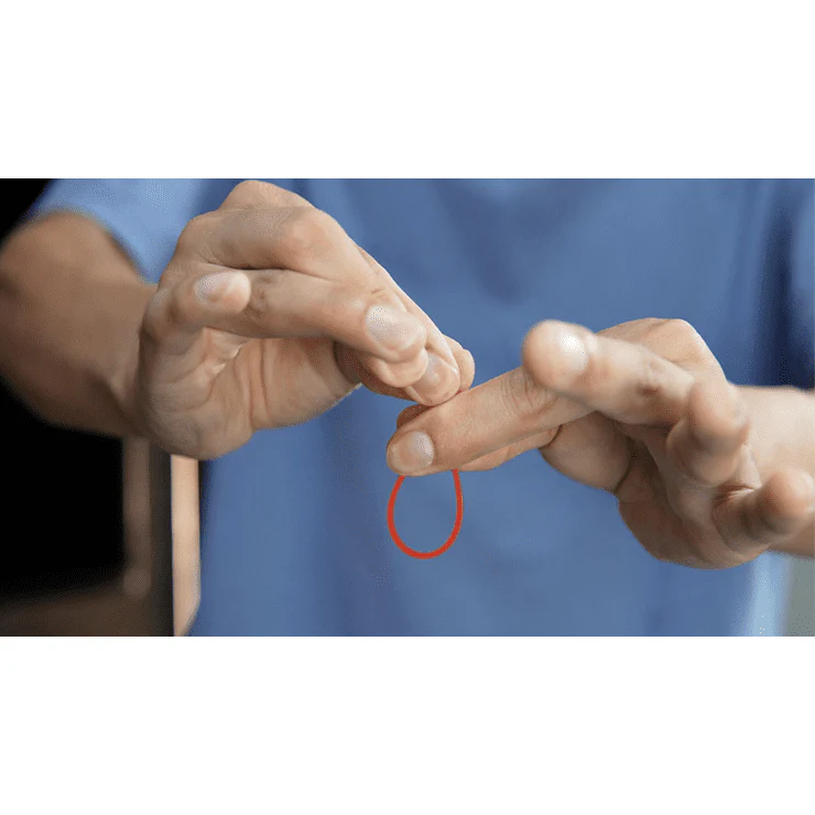 CRB (Color Changing Rubber Band) by Menzi magic & Zhao Xinyi - Image 2