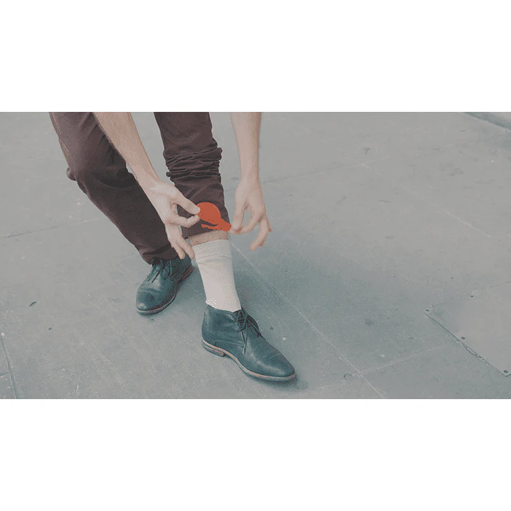 CYCLIC RING (Black Gimmick and Online Instructions) by Rodrigo Romano - Trick - Image 3