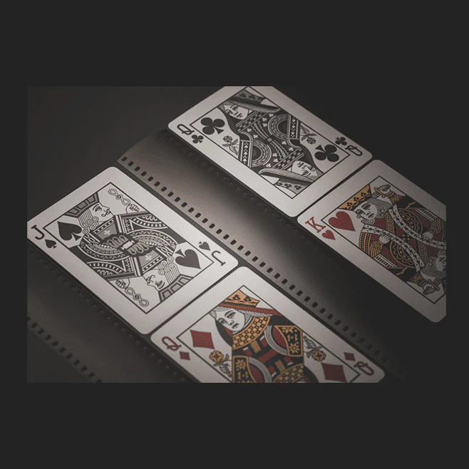 Focus Playing Cards by Adam Borderline - Image 4