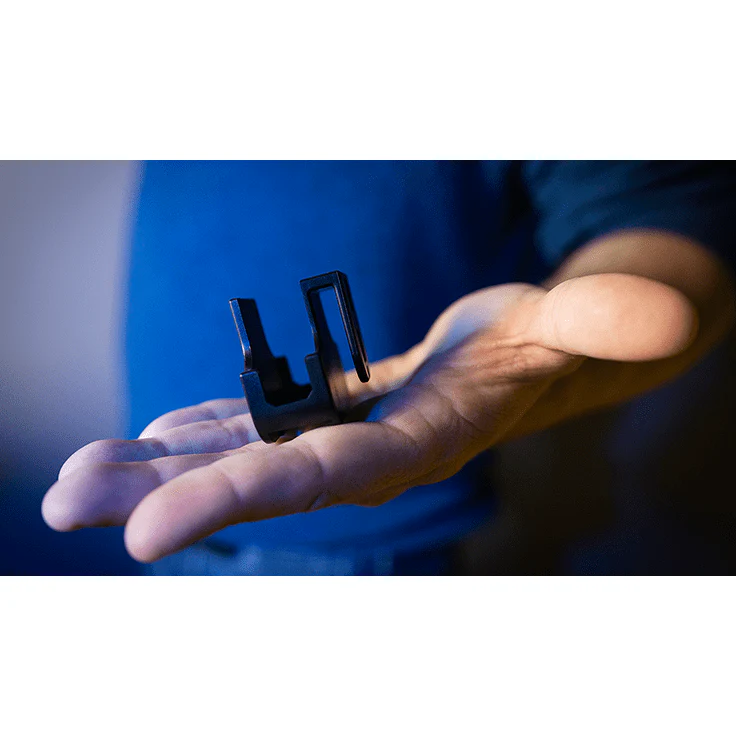GRAVITY REEL HOLDER by Joao Miranda - Trick - Image 5