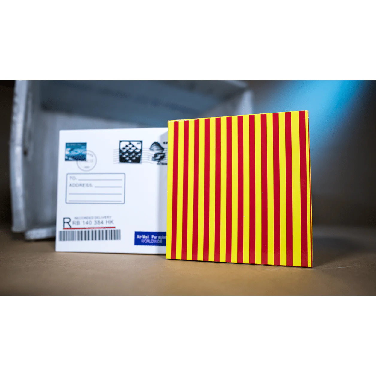 Paul Harris Presents Lubor's Gift by Lubor Fiedler - Trick - Image 3