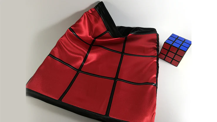 Qubik's Quick Change Bag by Lee Alex - Image 5
