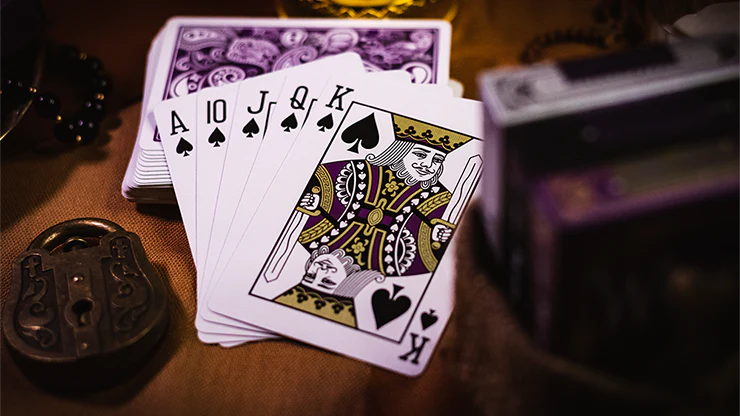 Royal Wonder Playing Cards - Image 4