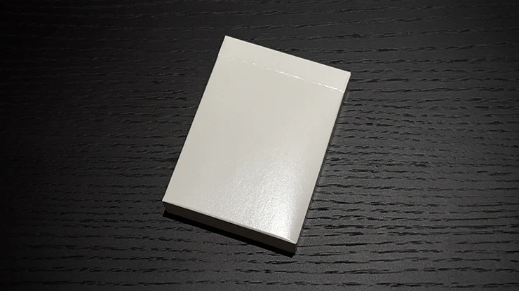 Ultimate Invisible Deck by Sway Liu and JT Magic (Red) - Image 2
